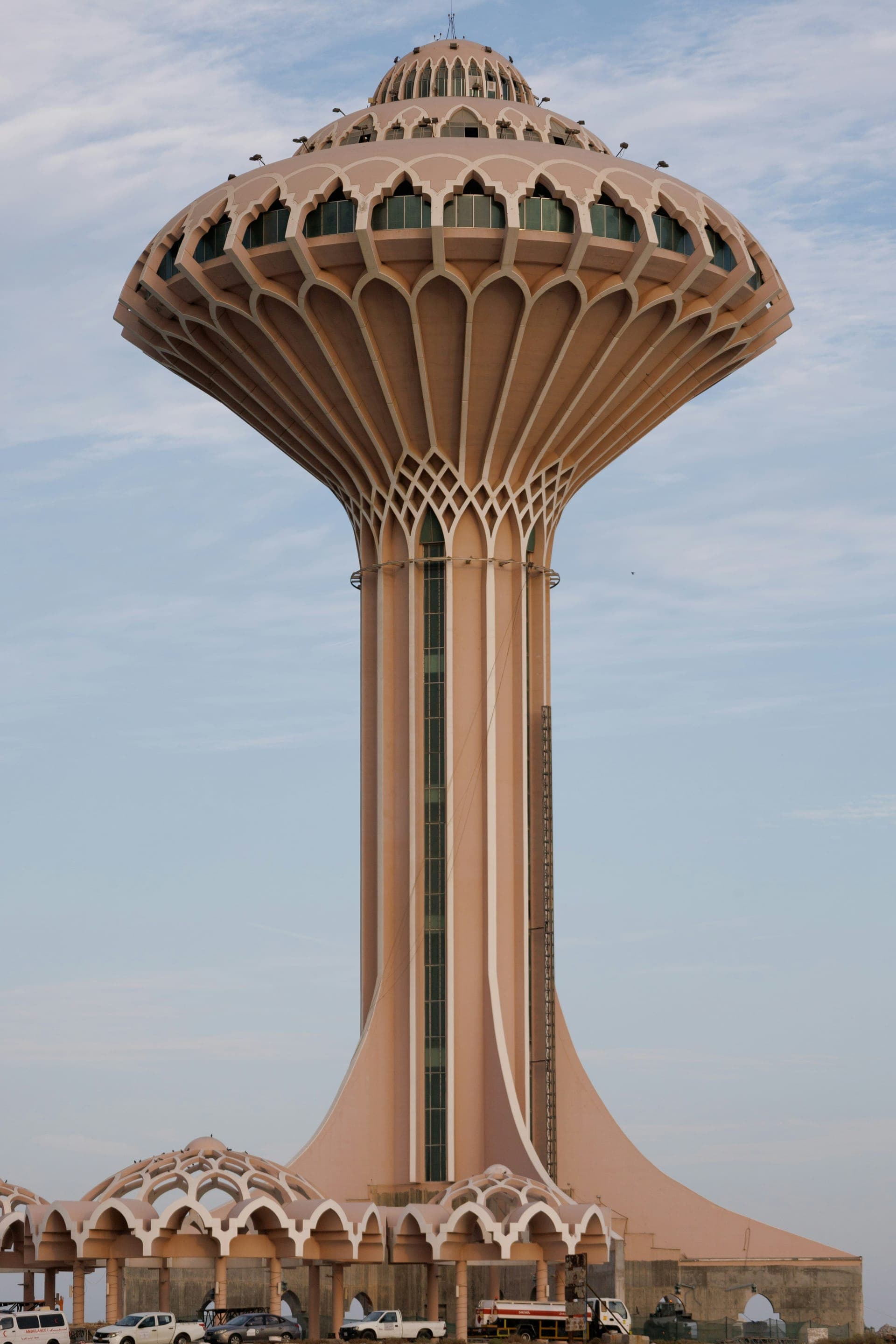 الخبر