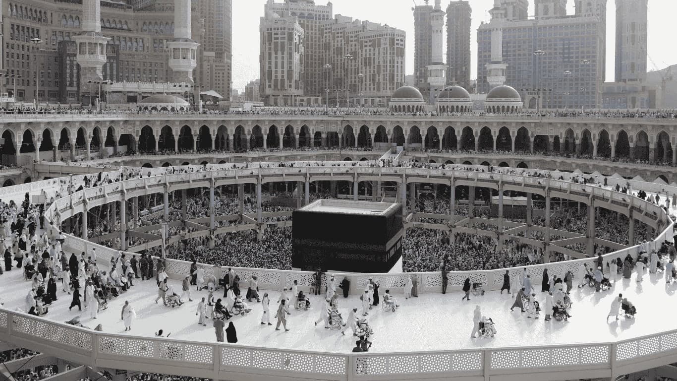 How Foreigners Can Buy Property in Makkah and Madinah