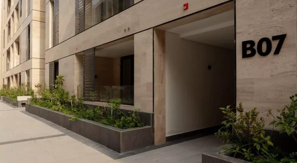 Modern villas for sale in Jeddah within the Yusr Village project - image 1